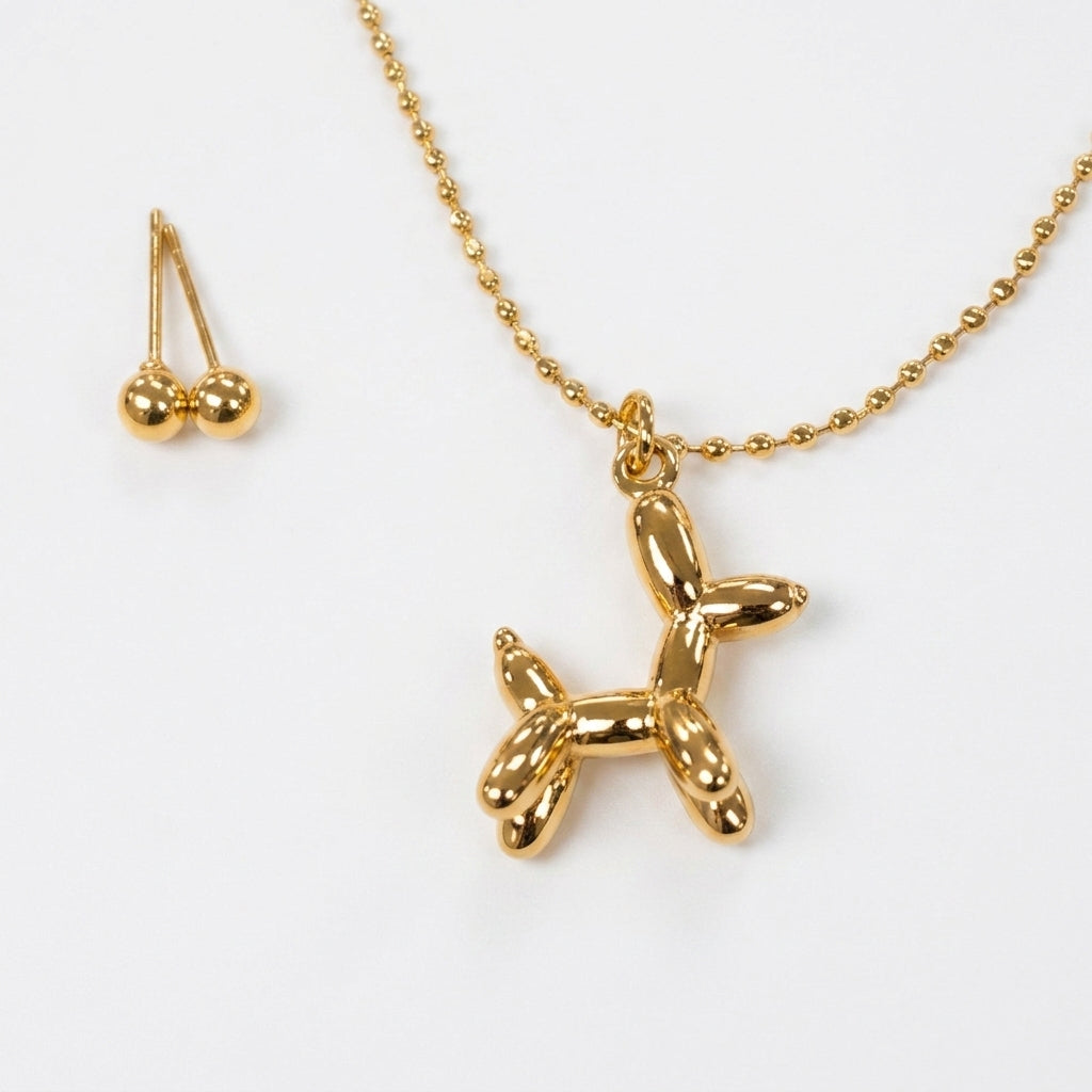 Jewelry set (necklace and earrings) — Clean Studio | Generated by Modelize