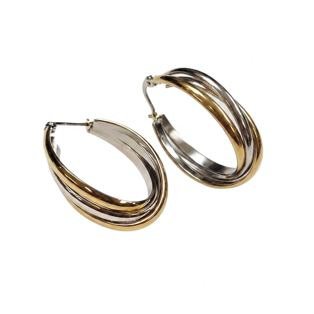 Hoop earrings — Clean Studio | Generated by Modelize