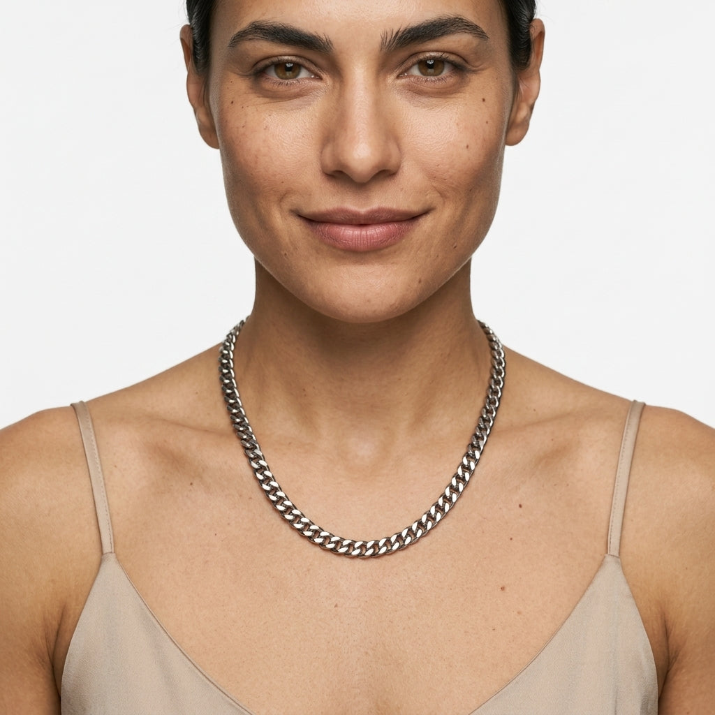 Curb Link Chain — On Model — Accessories Focus | Generated by Modelize