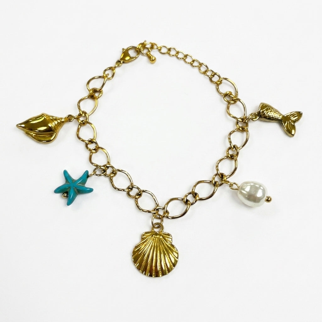 Charm Bracelet — Clean Studio | Generated by Modelize