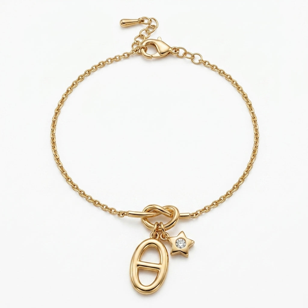 Bracelet — Clean Studio | Generated by Modelize