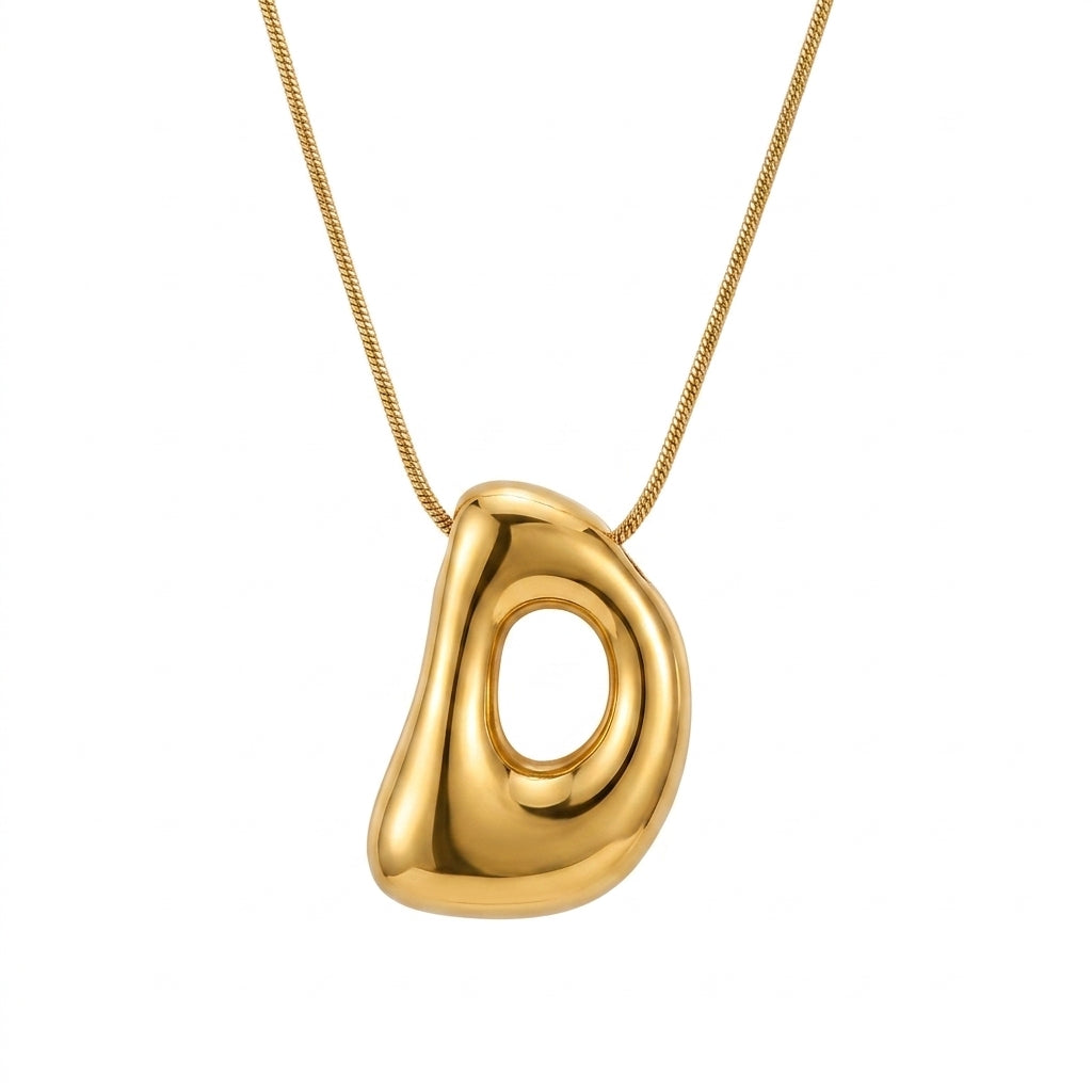 Initial Pendant Necklace — Clean Studio | Generated by Modelize