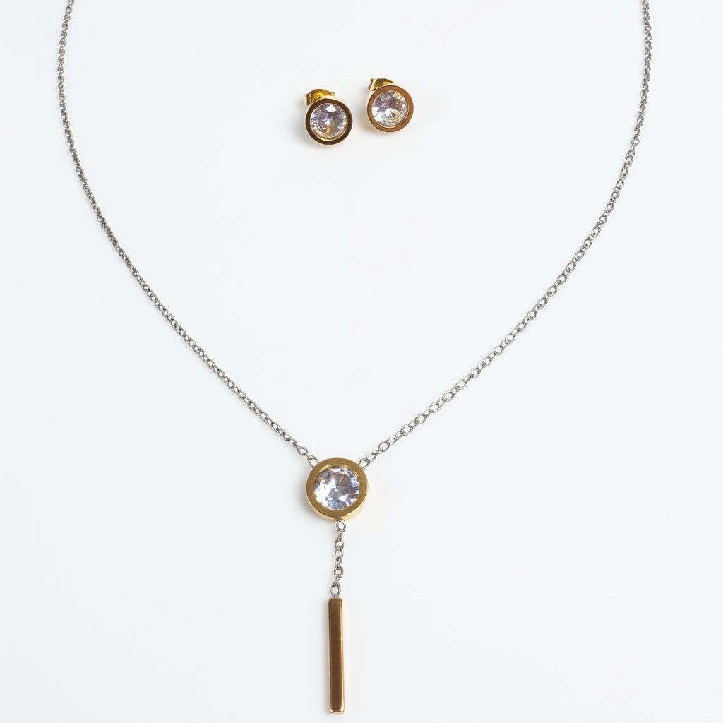 Jewelry set — Clean Studio | Generated by Modelize