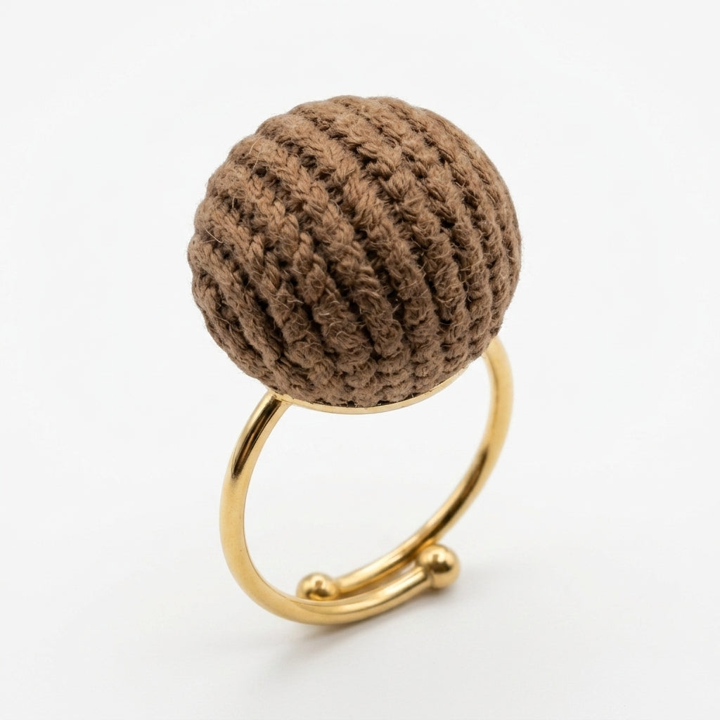 Adjustable Ring — Clean Studio | Generated by Modelize