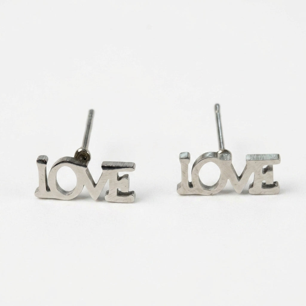 Stud earrings — Clean Studio | Generated by Modelize