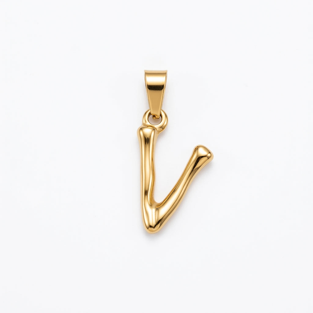 Initial pendant — Clean Studio | Generated by Modelize