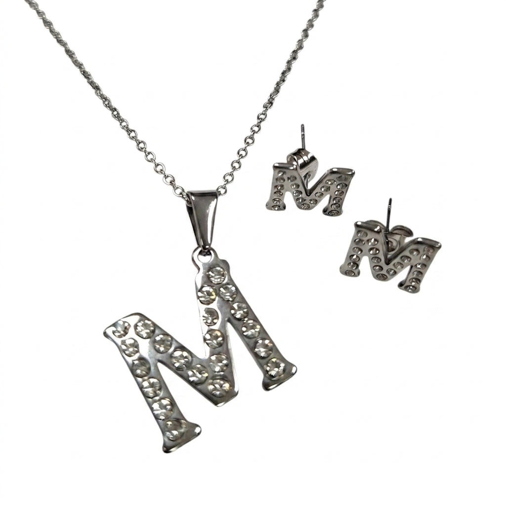 Jewelry Set (Necklace and Earrings) — Clean Studio | Generated by Modelize